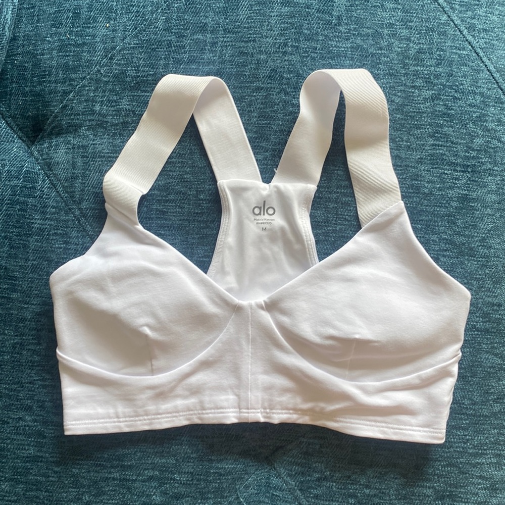 Alo sports bra